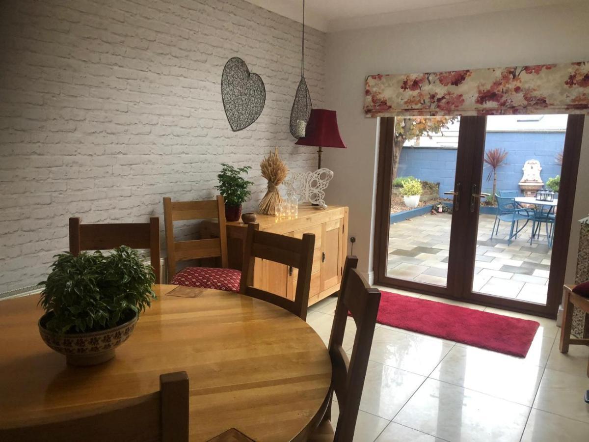 Beechtree House Bed & Breakfast Leixlip ภายนอก รูปภาพ